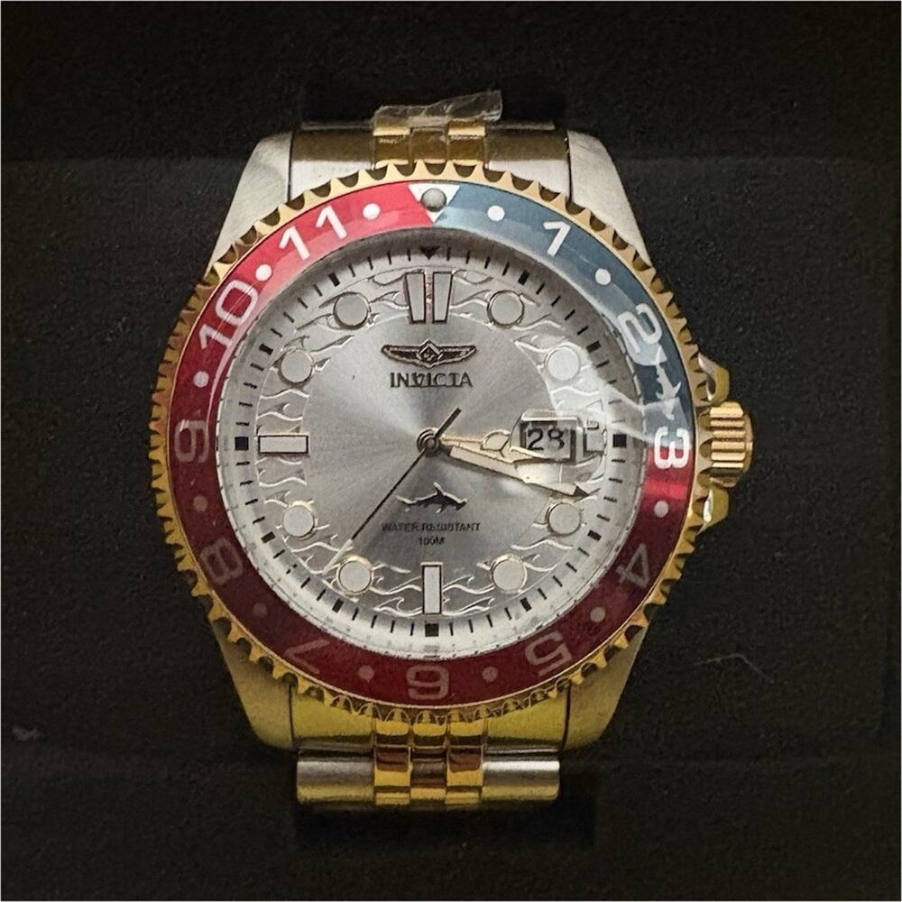 Invicta Men's Two-Tone Stainless Steel Analog Watch Red Blue Gold Bezel Date